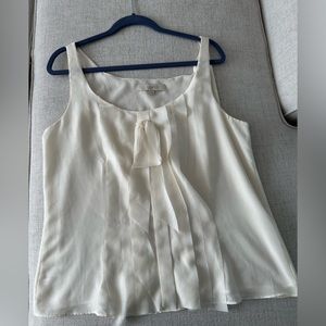 Ann Taylor LOFT off white sleeveless blouse. Size Large